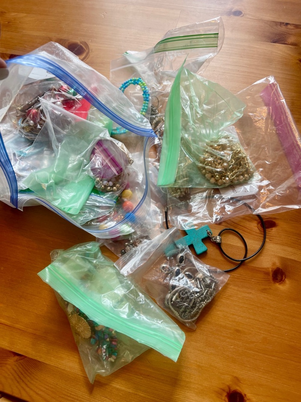 Bag of Costume Jewelry Glass Beads Wearable Great for Crafts 1.12 Lbs